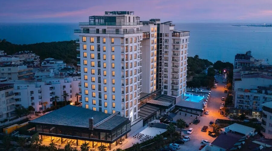 City Point Beach & Spa Hotel