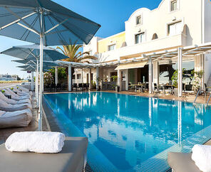 Memories Hotel