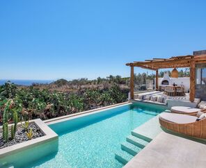 Ayama Hide Away Villa