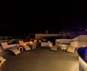 Boutique 88 Fira
