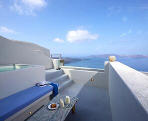 Caldera Apex Suites