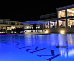 Kresten Royal Euphoria Resort