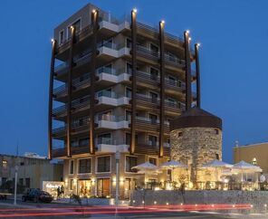 Bellevue On The Beach Suites