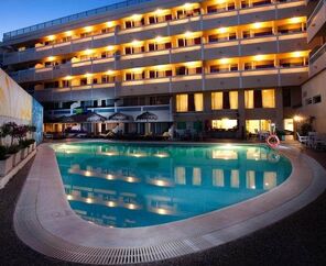 Castellum Suites