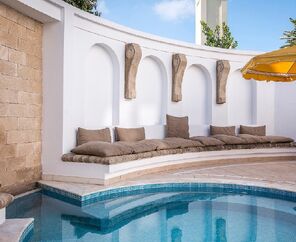 Mitsis Petit Palais Beach Hotel
