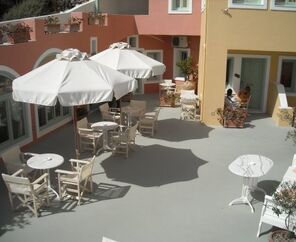 Ira Hotel & Spa