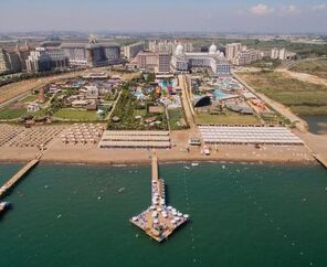 Saturn Palace Resort