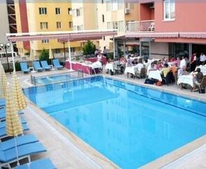 Lara Dinc Hotel