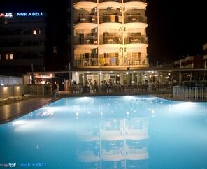White City Beach Hotel