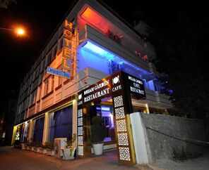 Dream Time Hotel