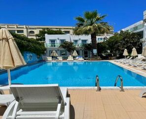 Erta Soyak Beach Otel