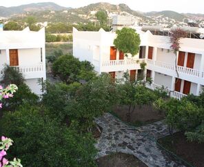 Yalipark Beach Hotel
