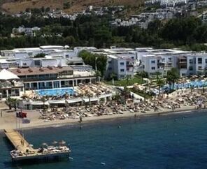 Armonia Holiday Village & Spa