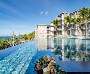 Oceanfront Beach Resort And Spa